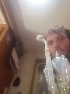 Snapshot of luke_thighwalker2469 chatting on 03-20-25, 12:40 luke thighwalker2469 online show from 03-20-25, 12:40