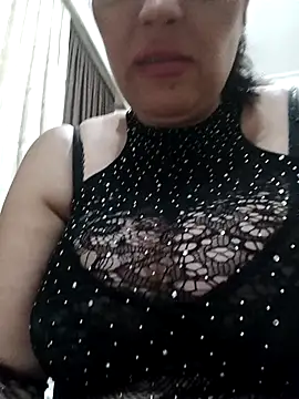 Snapshot of nazii010 chatting on 09-27-25, 02:38 nazii010 online show from 09-27-25, 02:38