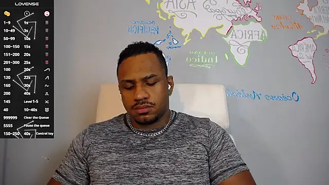 Snapshot of JhonBlacke chatting on 02-14-25, 01:18 JhonBlacke online show from 02-14-25, 01:18