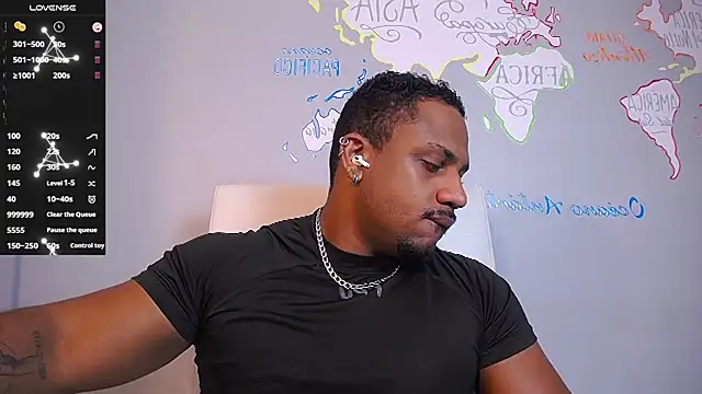 Snapshot of JhonBlacke chatting on 02-28-25, 01:14 JhonBlacke online show from 02-28-25, 01:14