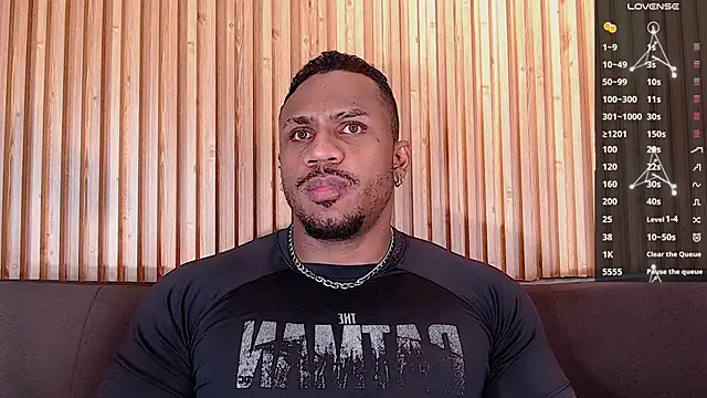 Snapshot of JhonBlacke chatting on 09-21-25, 06:20 JhonBlacke online show from 09-21-25, 06:20