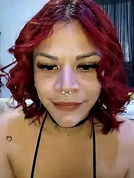 Snapshot of IamAlana_ chatting on 12-19-24, 05:40 IamAlana online show from 12-19-24, 05:40