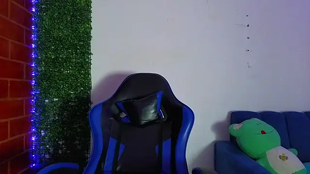 Demitryo online show from 04-19-26, 08:55