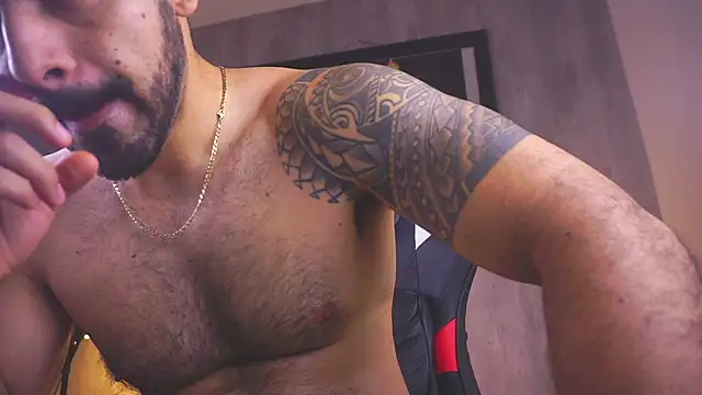 king hard online show from 04-25-26, 10:18