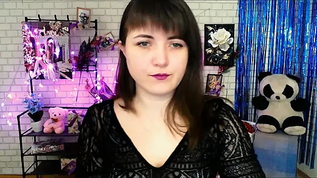 Snapshot of Darina_M_ chatting on 01-23-25, 05:45 Darina M online show from 01-23-25, 05:45