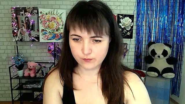 Snapshot of Darina_M_ chatting on 03-12-25, 08:19 Darina M online show from 03-12-25, 08:19