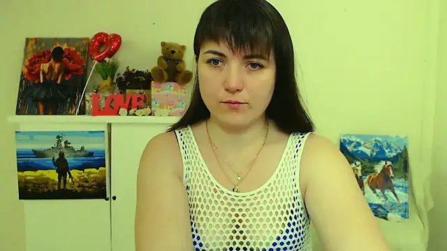 Darina M  online show from 02-22-26, 05:19