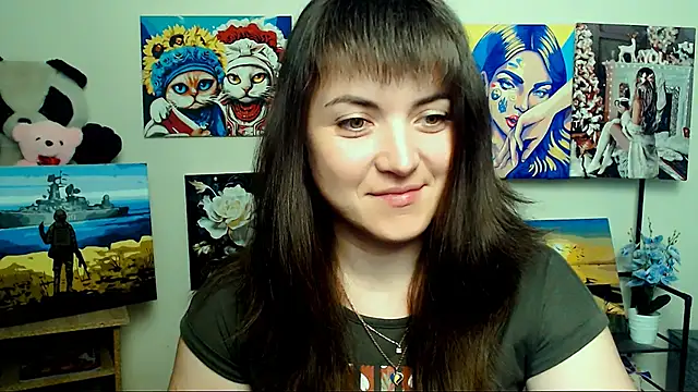Snapshot of Darina_M_ chatting on 05-31-26, 04:20 Darina M online show from 05-31-26, 04:20