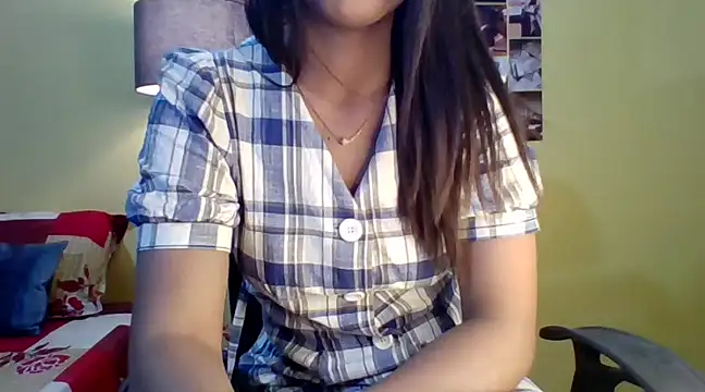 Snapshot of Nicole-wallace chatting on 01-25-25, 06:12 Nicole-wallace online show from 01-25-25, 06:12