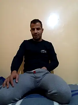 Bisex activ19 online show from 12-14-24, 02:21