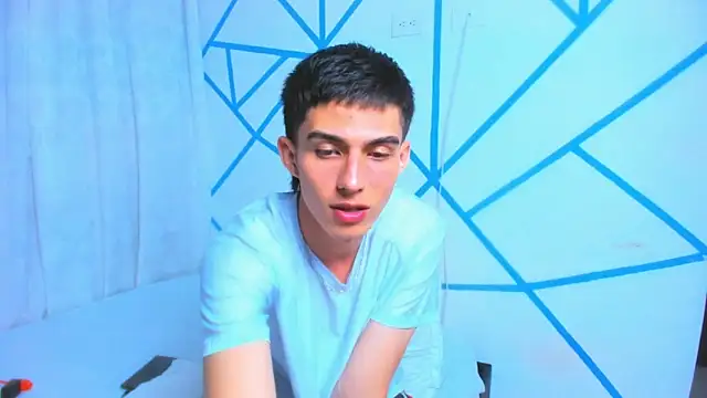 liam scott77 online show from 11-02-25, 01:08