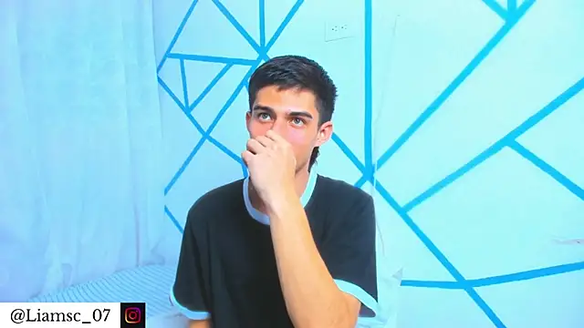 liam scott77 online show from 11-11-25, 09:59