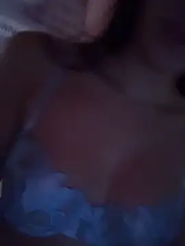 Snapshot of Barbielatinas chatting on 10-12-25, 05:17 Barbielatinas online show from 10-12-25, 05:17
