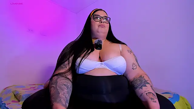 Snapshot of Apriilpeach_ chatting on 11-02-25, 10:56 Apriilpeach online show from 11-02-25, 10:56