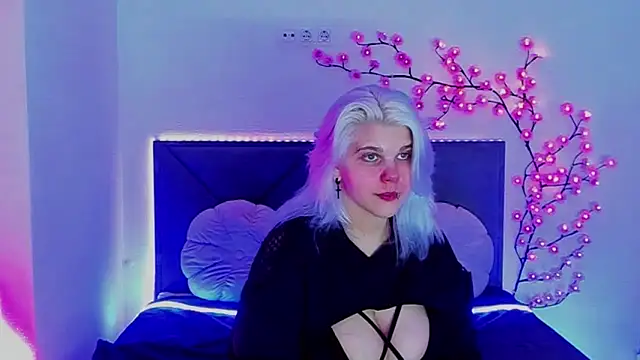 JoannLowe online show from 04-15-26, 07:43