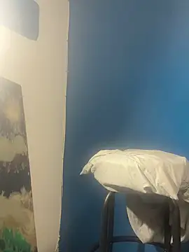 Snapshot of MiamiBang chatting on 09-22-25, 05:48 MiamiBang online show from 09-22-25, 05:48