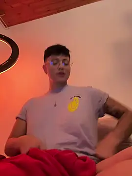 Snapshot of Ashley_Chriss chatting on 01-11-25, 03:02 Ashley Chriss online show from 01-11-25, 03:02