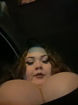 Snapshot of _GodessIsabella_97 chatting on 12-18-24, 12:43 GodessIsabella 97 online show from 12-18-24, 12:43