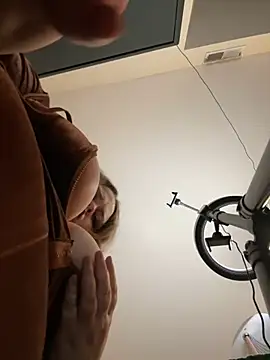 Snapshot of _GodessIsabella_97 chatting on 02-19-25, 06:55 GodessIsabella 97 online show from 02-19-25, 06:55