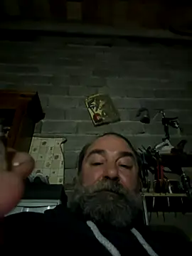 Snapshot of ros217 chatting on 10-31-25, 04:30 ros217 online show from 10-31-25, 04:30