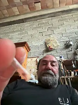 Snapshot of ros217 chatting on 06-10-26, 03:55 ros217 online show from 06-10-26, 03:55