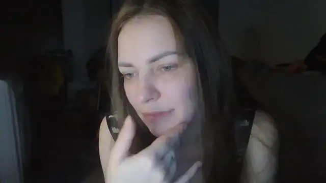 AnnaDiamond1 online show from 05-21-26, 08:38