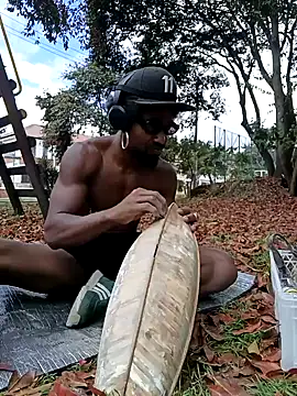 Snapshot of Siriss_boyrag chatting on 11-02-25, 06:43 Siriss boyrag online show from 11-02-25, 06:43