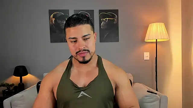 Snapshot of ApoloMakris chatting on 11-24-25, 09:47 ApoloMakris online show from 11-24-25, 09:47