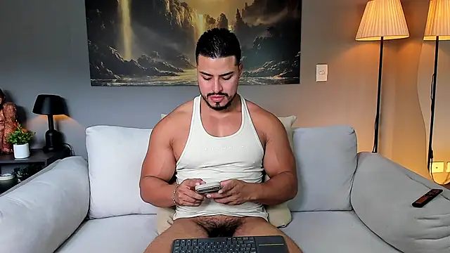Snapshot of ApoloMakris chatting on 07-01-26, 07:24 ApoloMakris online show from 07-01-26, 07:24