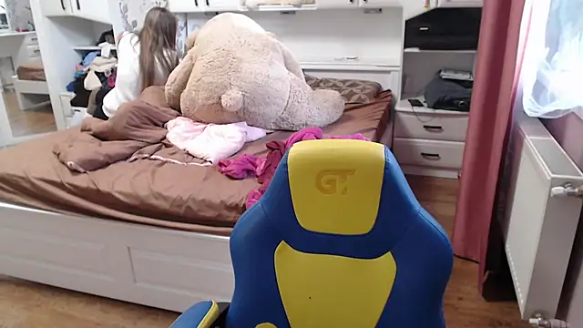 Snapshot of 69SexySecret69 chatting on 02-26-25, 05:53 69SexySecret69 online show from 02-26-25, 05:53