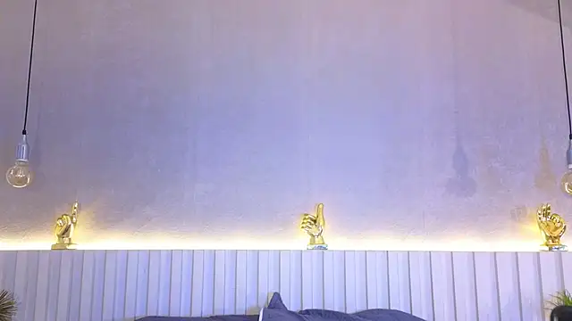 Aida moreno online show from 04-20-26, 11:24