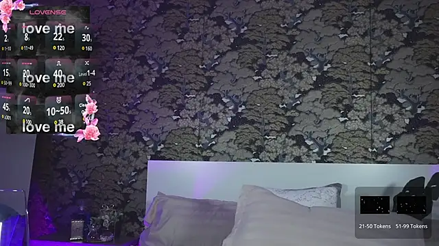 Snapshot of BrianaGolddenn chatting on 02-20-25, 10:37 BrianaGolddenn online show from 02-20-25, 10:37