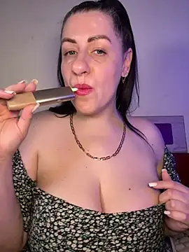 Evelinia online show from 05-25-26, 03:40