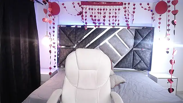 Snapshot of ailyn_miranda chatting on 02-13-25, 11:04 ailyn miranda online show from 02-13-25, 11:04