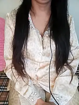 Snapshot of Liyan- chatting on 03-03-25, 10:10 Liyan- online show from 03-03-25, 10:10