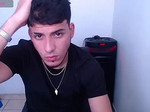 Snapshot of JackOcean chatting on 10-08-25, 06:38 JackOcean online show from 10-08-25, 06:38