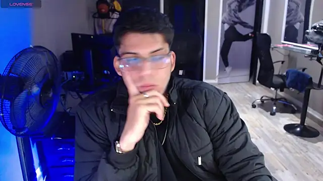 Snapshot of JackOcean chatting on 03-27-26, 06:41 JackOcean online show from 03-27-26, 06:41