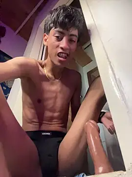 Mauuu18 online show from 02-15-26, 03:03