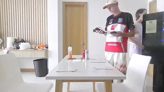 SweetSexySub online show from 10-19-25, 08:37