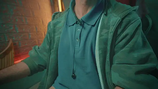 Snapshot of alex-volo chatting on 12-13-24, 02:27 alex-volo online show from 12-13-24, 02:27