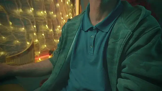 Snapshot of alex-volo chatting on 12-19-24, 10:32 alex-volo online show from 12-19-24, 10:32