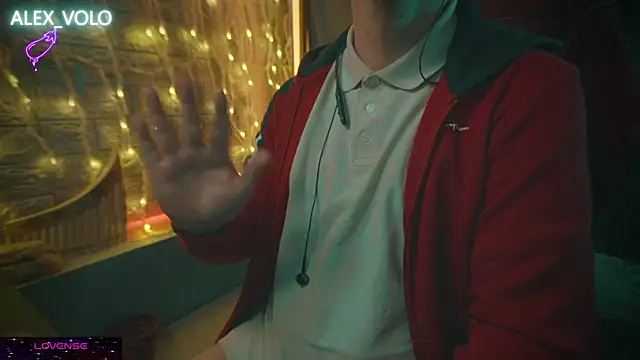 Snapshot of alex-volo chatting on 01-05-25, 03:22 alex-volo online show from 01-05-25, 03:22