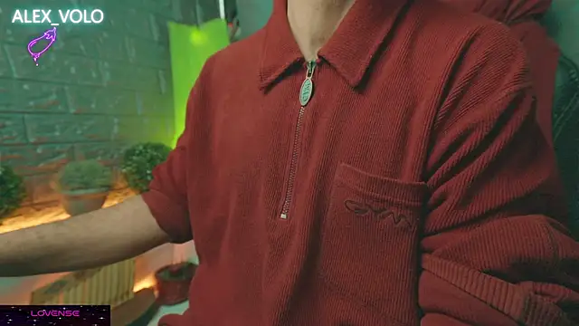 Snapshot of alex-volo chatting on 03-12-25, 02:30 alex-volo online show from 03-12-25, 02:30