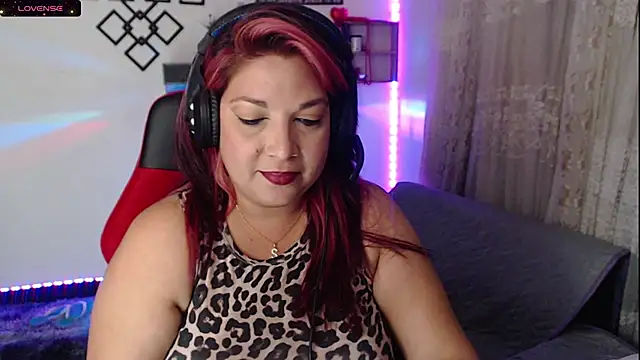 Scarlette thoms online show from 02-22-25, 12:49