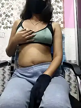 Snapshot of Kashish_18 chatting on 01-19-25, 09:22 Kashish 18 online show from 01-19-25, 09:22