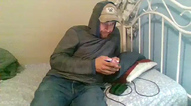 Snapshot of SmokingSloth chatting on 01-20-25, 11:32 SmokingSloth online show from 01-20-25, 11:32