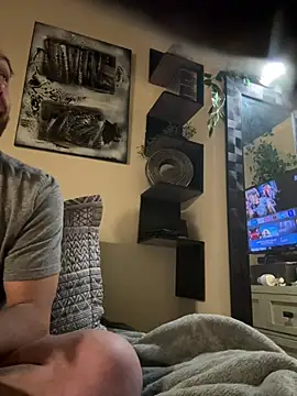 Snapshot of SmokingSloth chatting on 02-08-25, 01:11 SmokingSloth online show from 02-08-25, 01:11