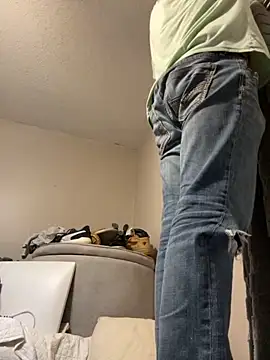 Snapshot of SmokingSloth chatting on 09-11-25, 05:51 SmokingSloth online show from 09-11-25, 05:51