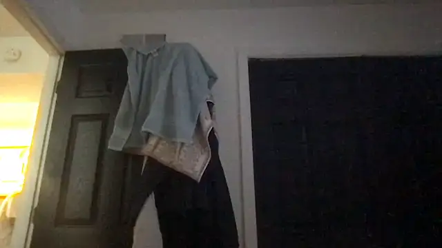 Snapshot of SpunCandy chatting on 10-27-25, 03:32 SpunCandy online show from 10-27-25, 03:32