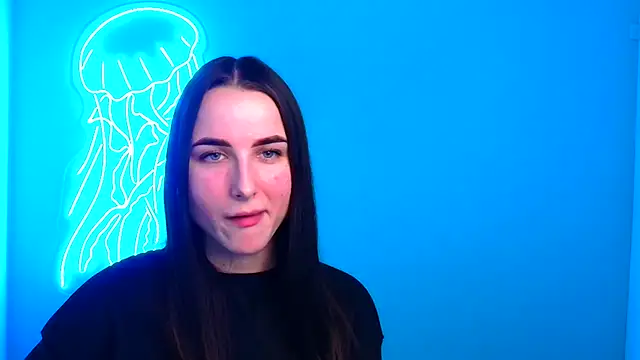 Eva Janee online show from 12-20-24, 09:54